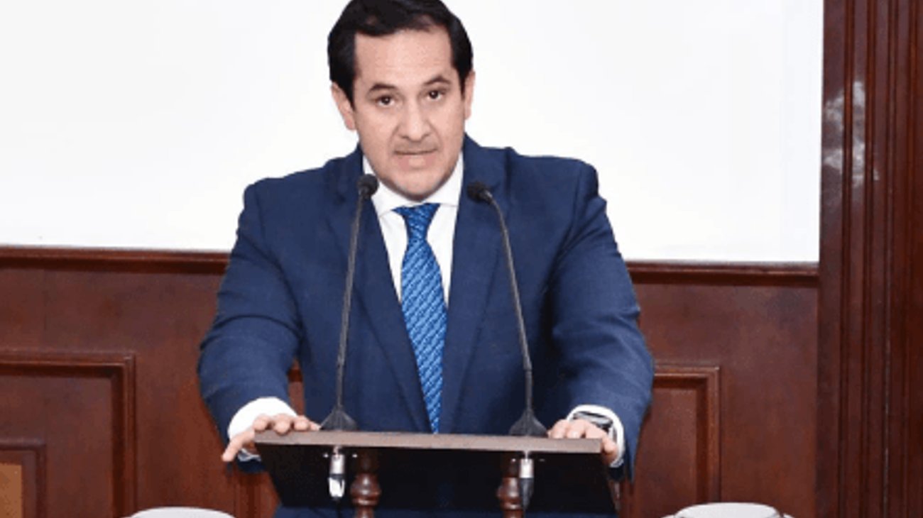 Memo Ruiz promueve protección del patrimonio familiar