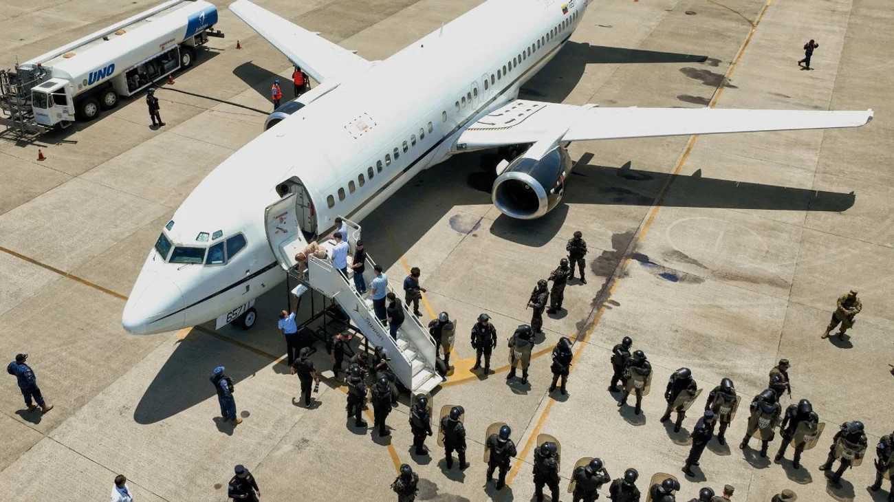 Libera_Venezuela_a_diez_detenidos_de_EUA_para_intercambio_9f6af78722