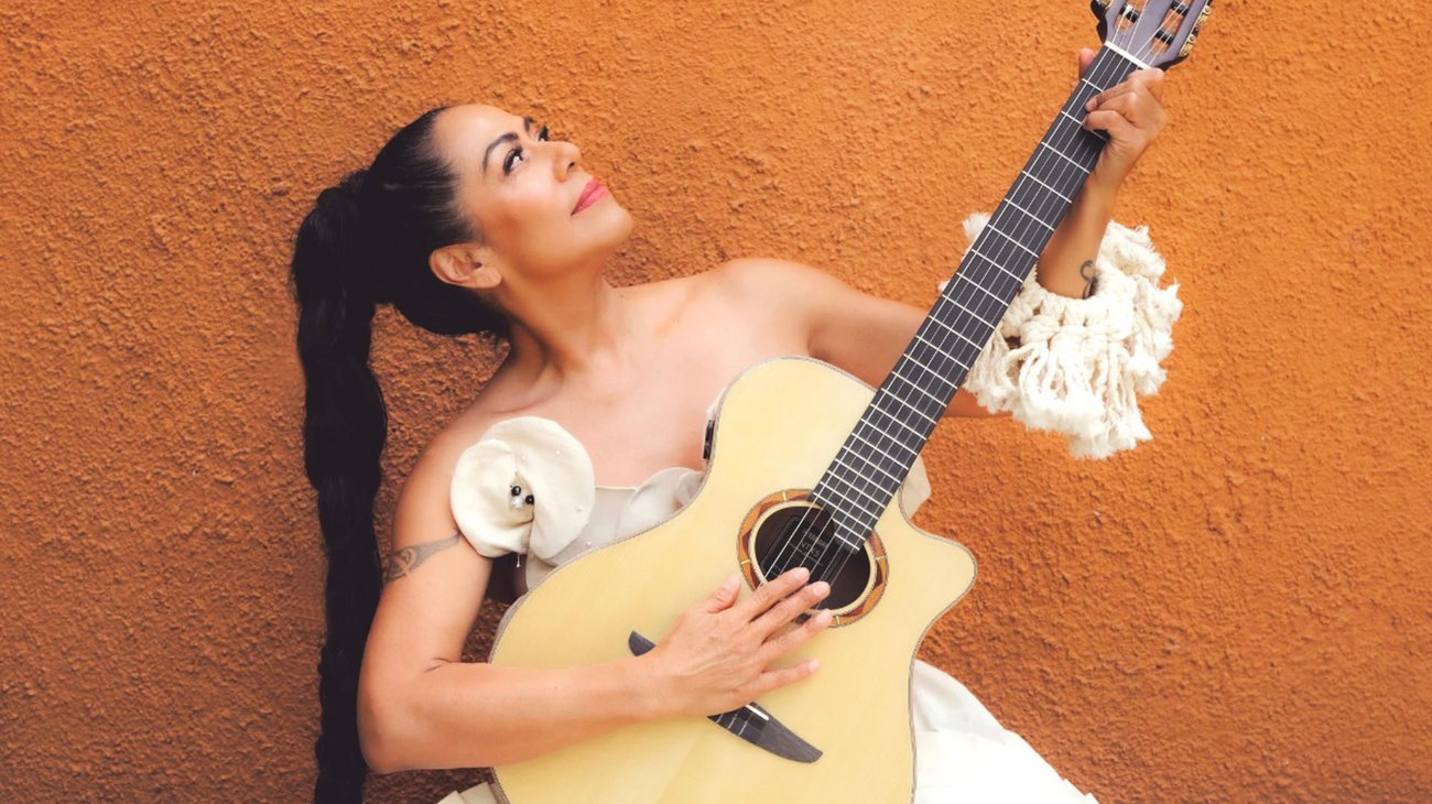 Lila Downs recibe Premio La Mar de Músicas por unir culturas