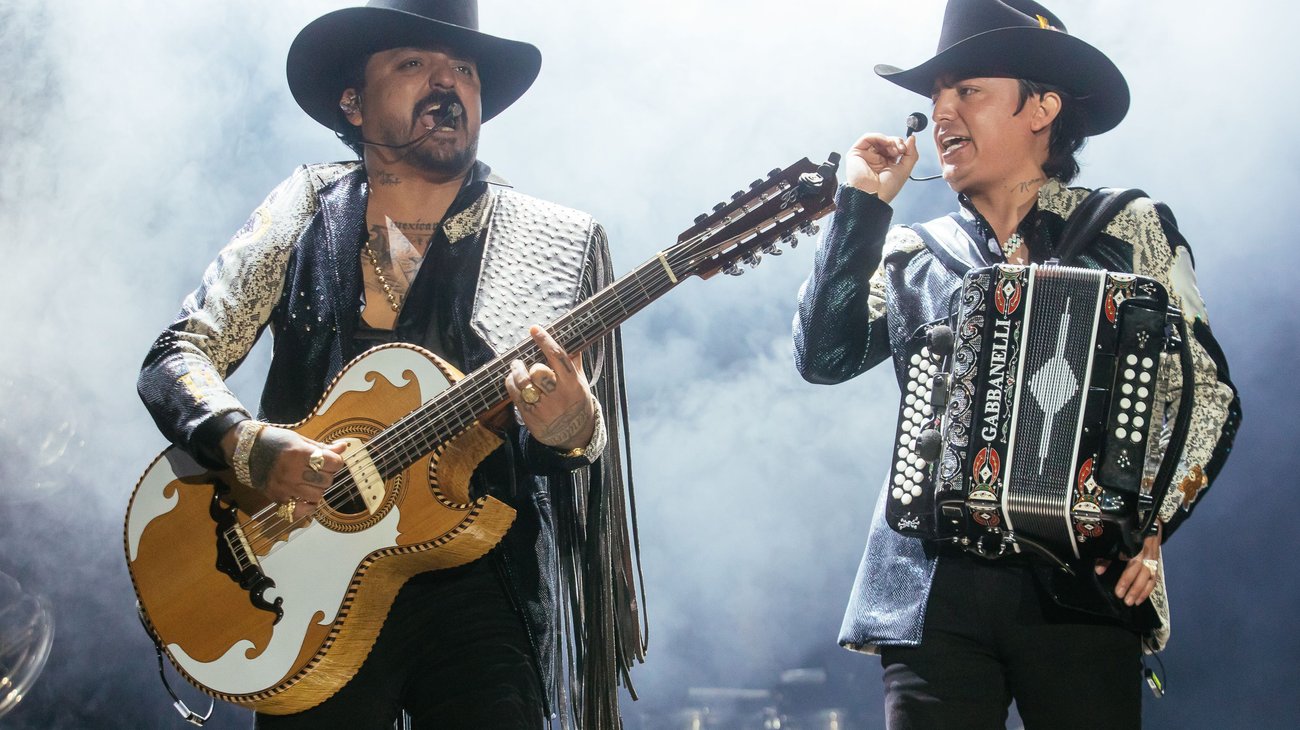 Los_Dos_Carnales_7_95b87b7963