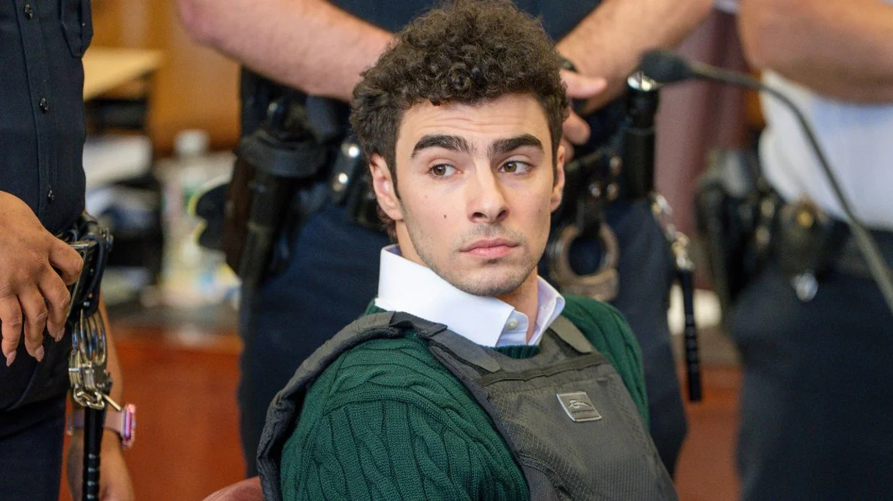 Luigi_Mangione_CEO_0f511608c6