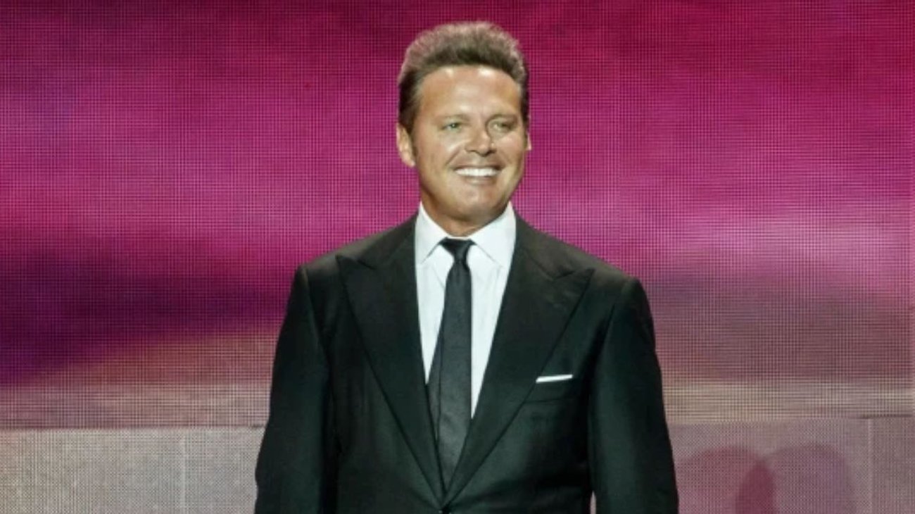 Luis Miguel sorprende con video dedicado a México