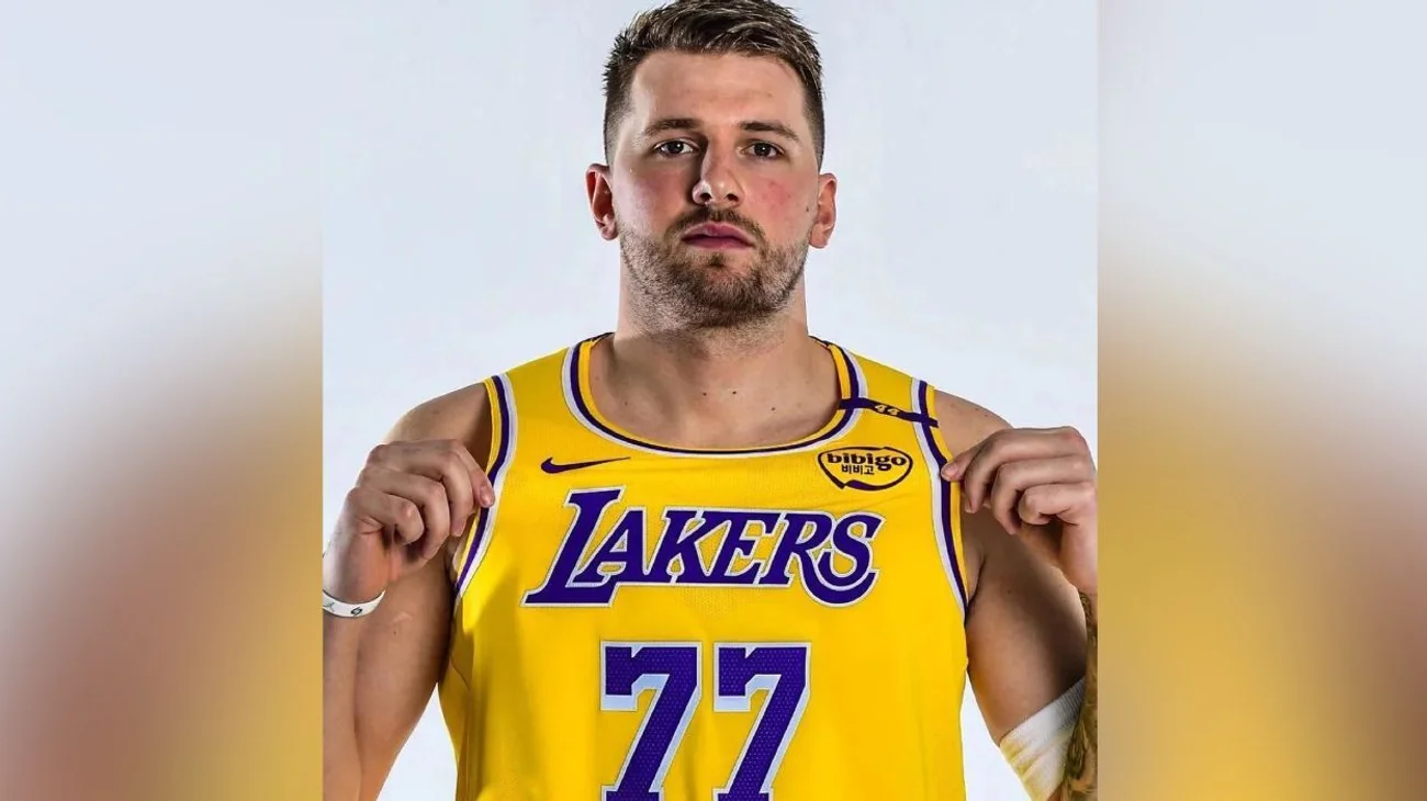 Luka Doncic renueva con los Lakers por tres años