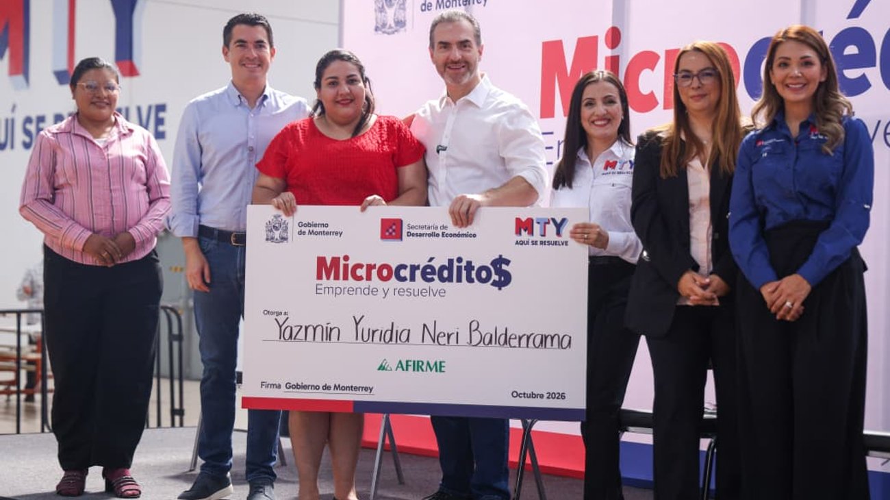 Encabeza Adrián programa de microcréditos a emprendedores