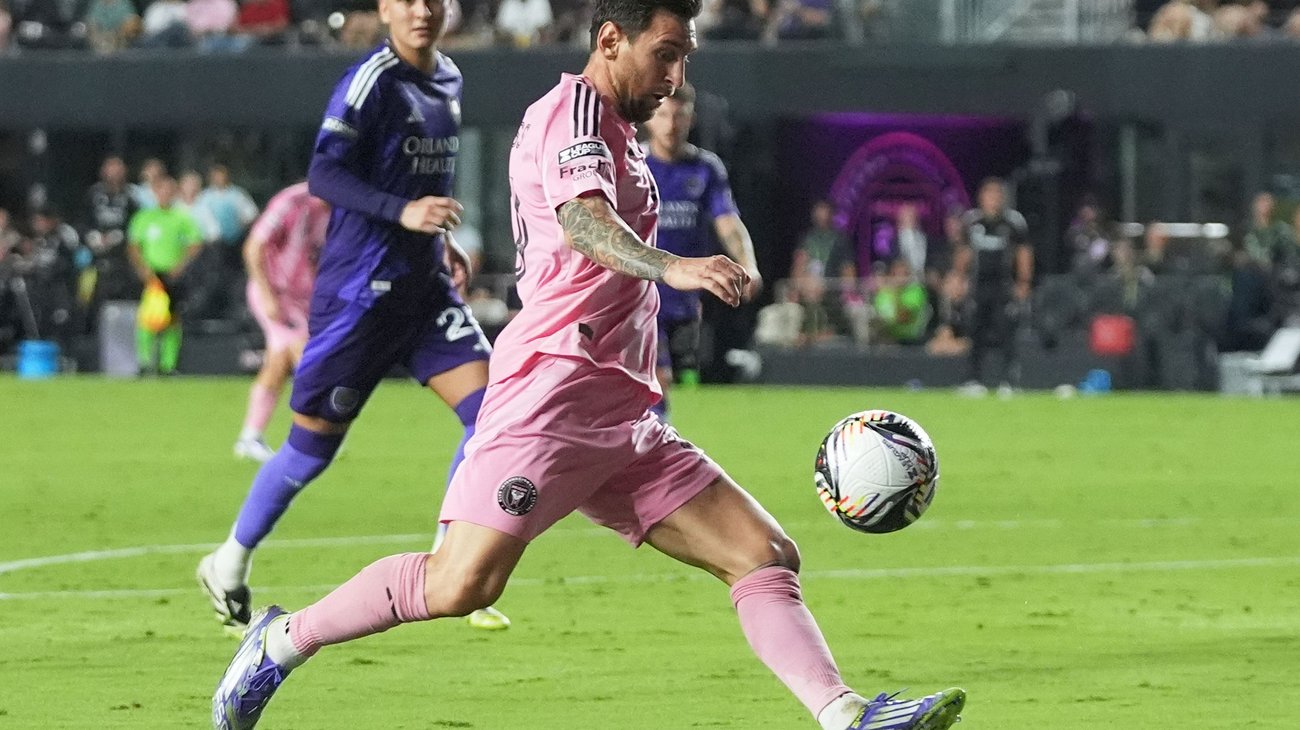 Messi_califica_de_muy_especial_al_partido_ante_Venezuela_82f3d515b1