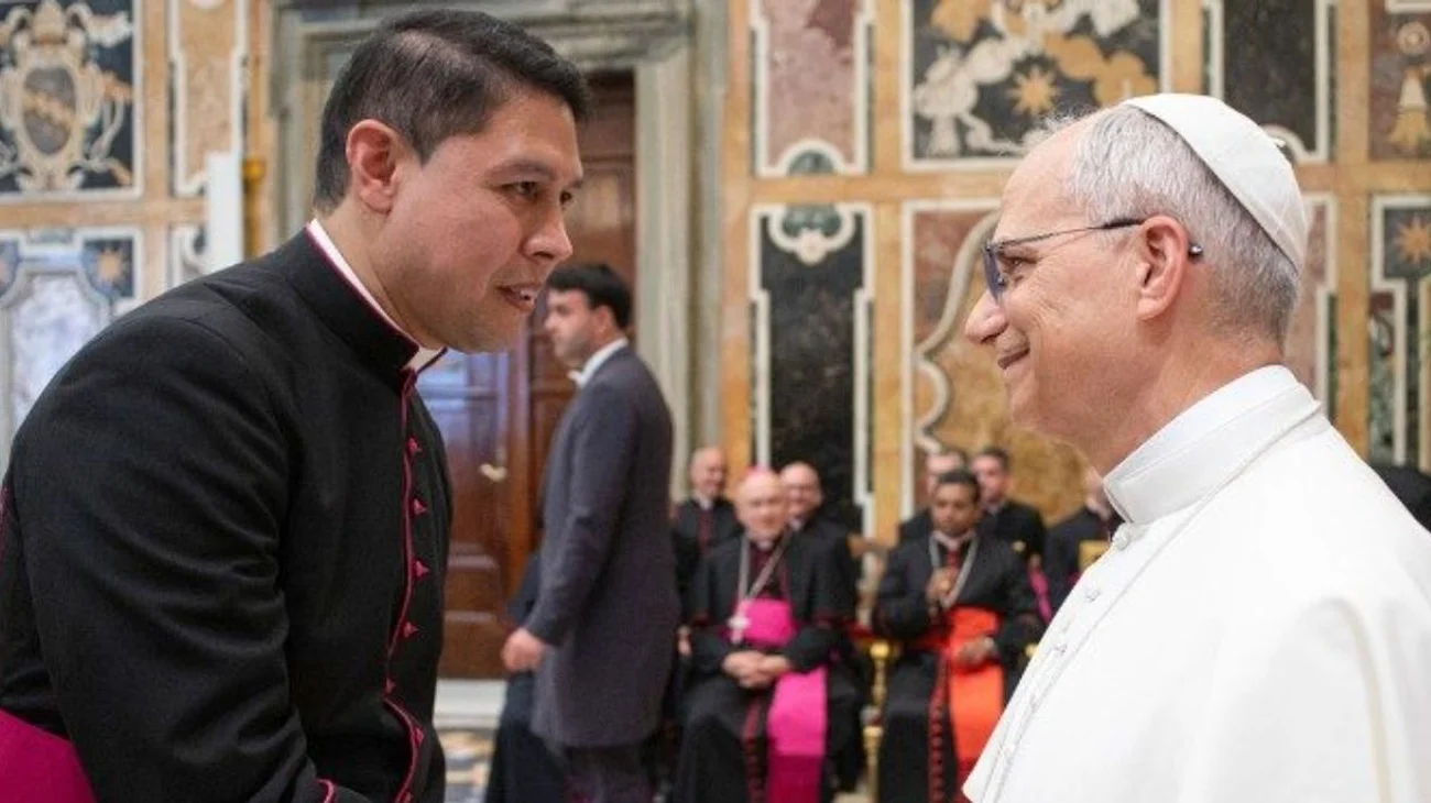 Nuevo coordinador de viajes del papa: el mexicano Salas Castañeda