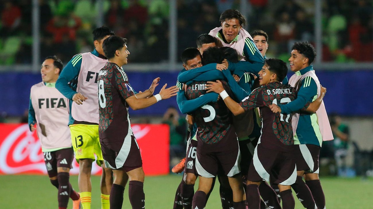¡Y en su casa! México golea a Chile y está en Cuartos del Mundial