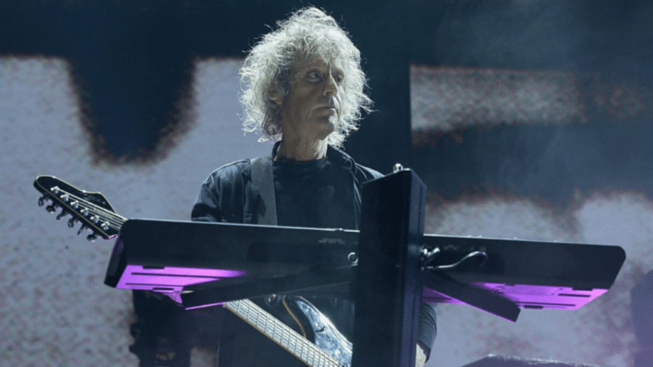 Muere_Perry_Bamonte_guitarrista_de_la_banda_The_Cure_jpg_78cdb6a057