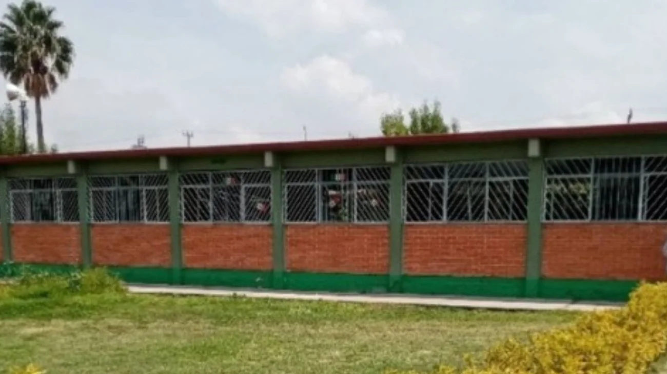 Muere estudiante tras riña en su graduación en Ecatepec