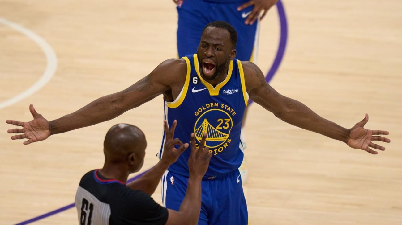 La NBA suspende de manera indefinida a Draymond Green