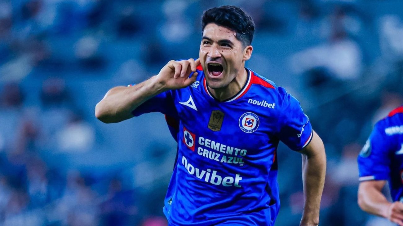 Nico_Ibanez_Cruz_Azul_5d838453ac