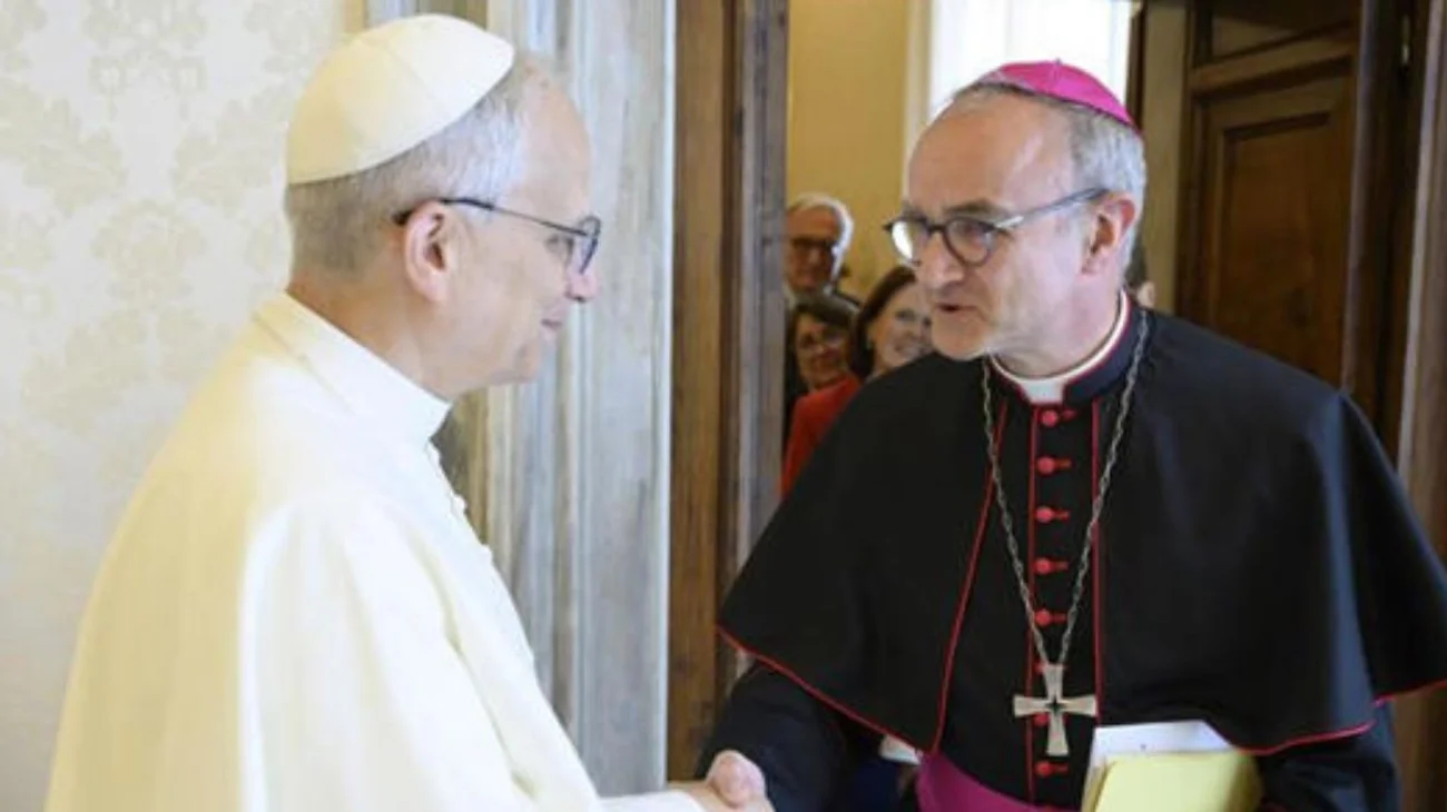 Nombra papa a presidente de la comisión contra abusos a menores