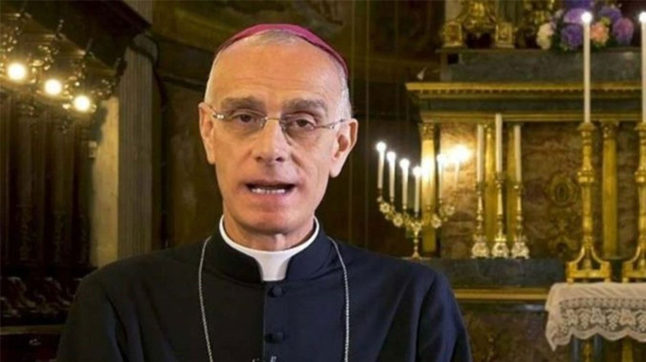 Obispo de Sicilia amenaza con excomunión a 'curas falsos'