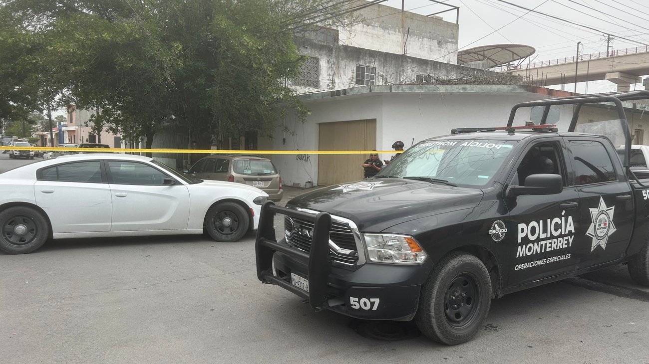 Catean vivienda ligada a desaparición de mujer en Monterrey
