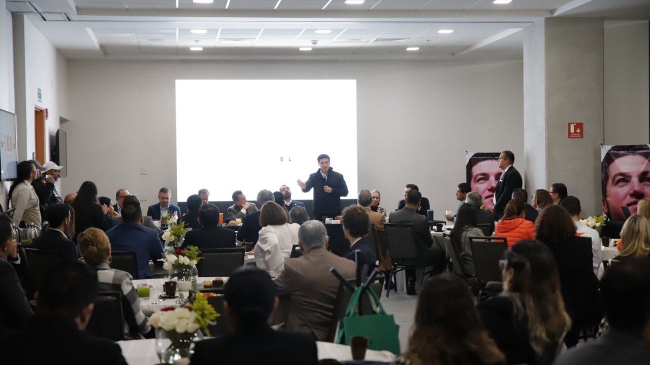 Samuel sé el presidente del Turismo: empresarios de Jalisco