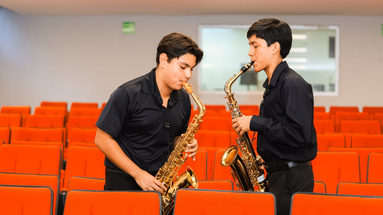 PRINCIPAL_5_82055aa061