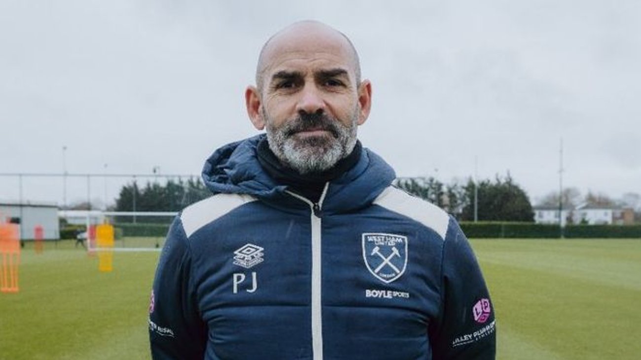 Paco Jémez, ex DT de Cruz Azul, ficha con el West Ham