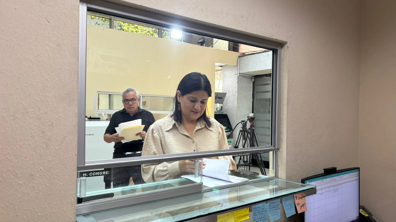 Buscan prohibir que menores de 18 años se hagan tatuajes