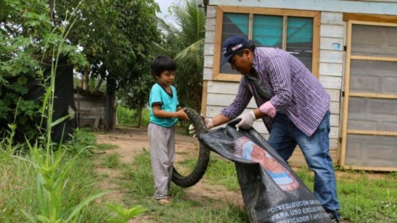 Peru_emite_alerta_dengue_6069919157