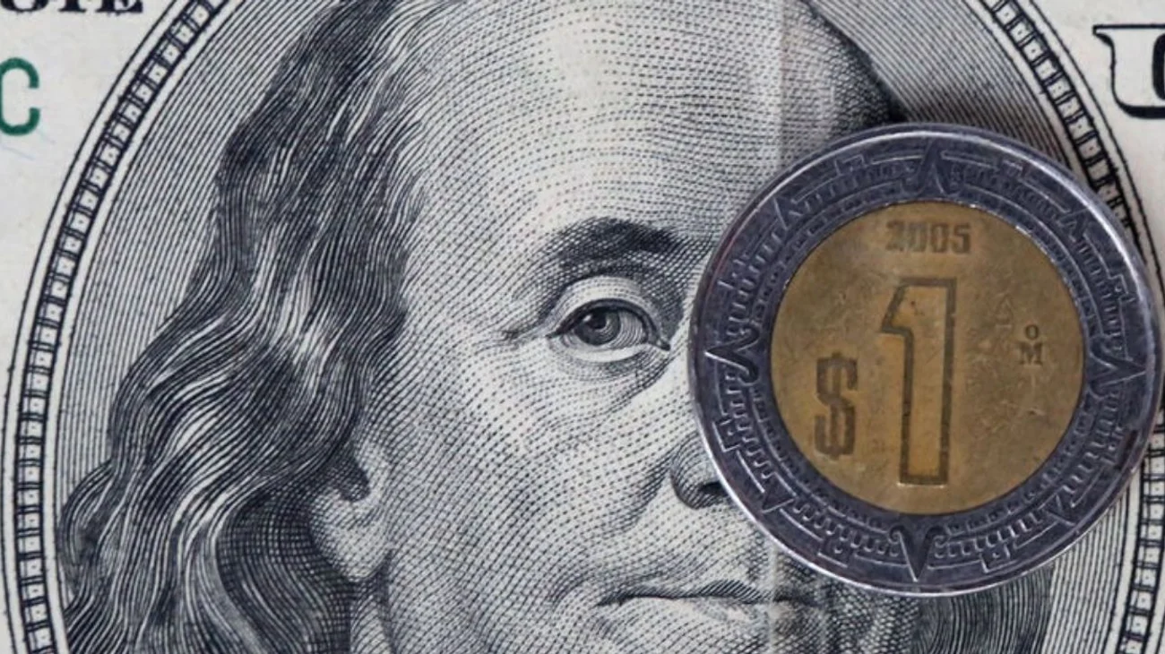 Peso_mexicano_tiene_perdida_de_1_20_frente_al_dolar_bdcb38fb30