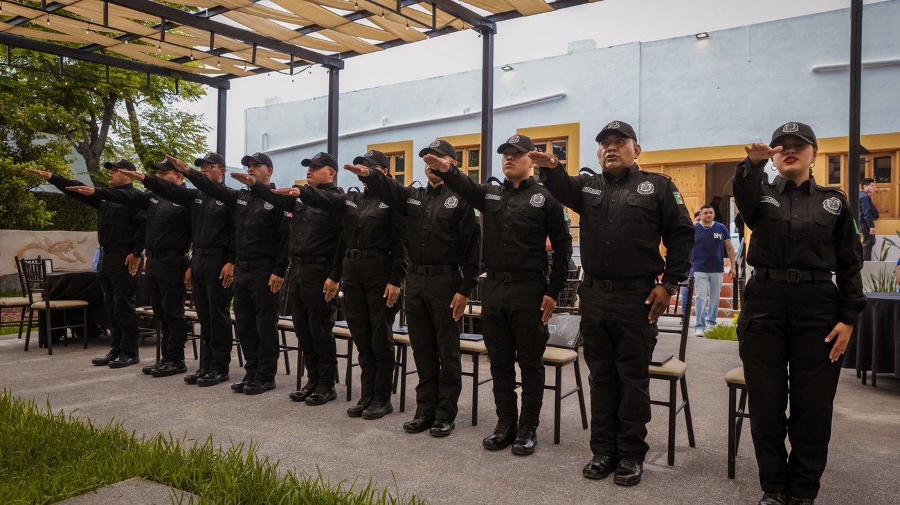 Integra Policía de Santiago a 10 nuevos elementos 