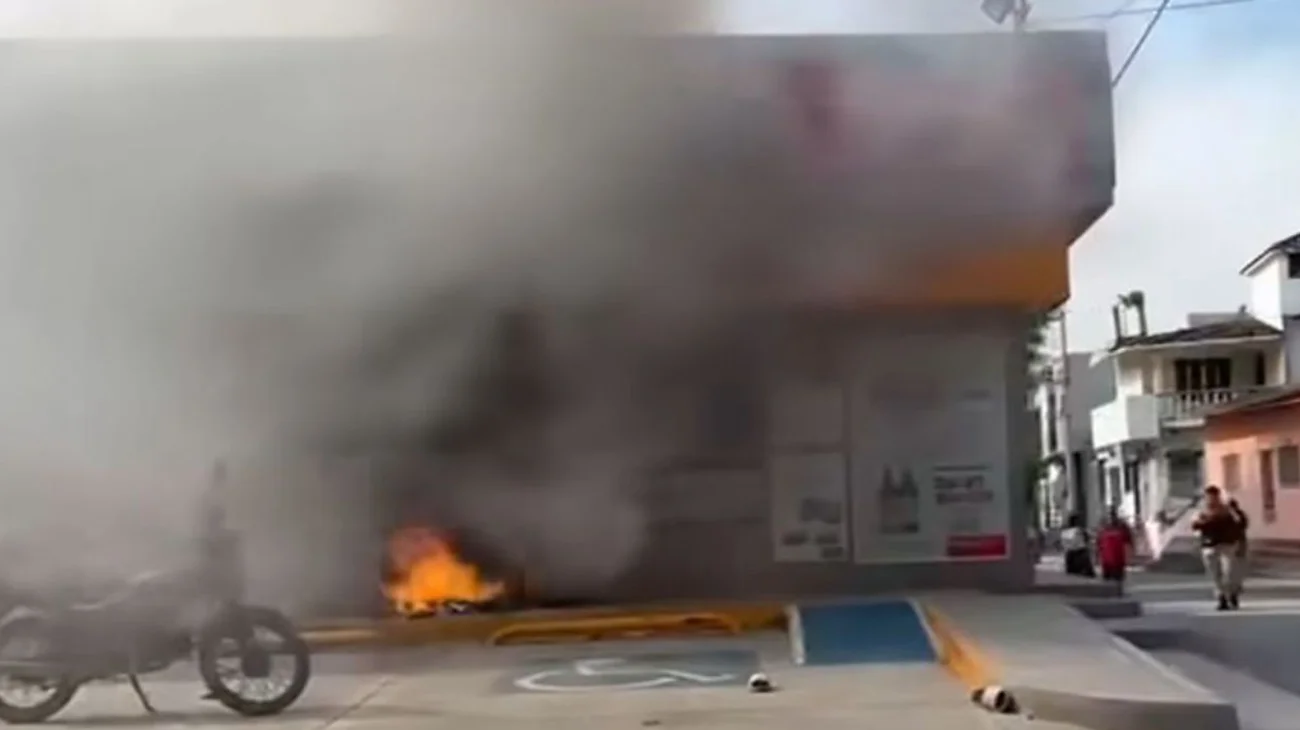 Por ola de violencia en Oaxaca: Suspenden clases y rutas urbanas