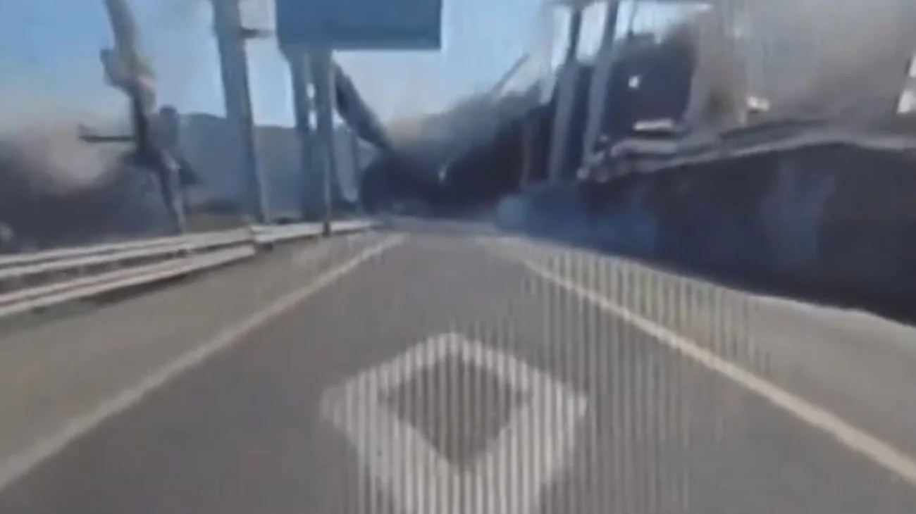 Tres muertos y cinco heridos tras colapso de puente en Surcorea