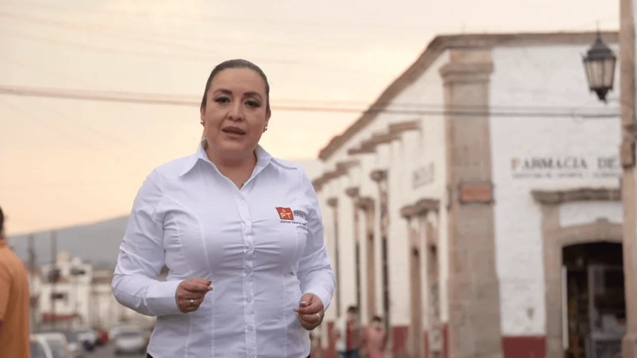 ROSA_ELIA_MILAN_PINTOR_CUITZEO_6b0ac743d0