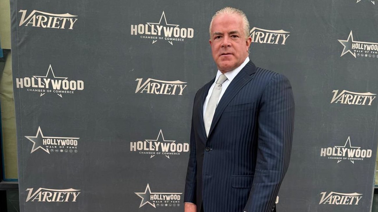 ¿Quién es Raúl Rocha, dueño de Miss Universo?