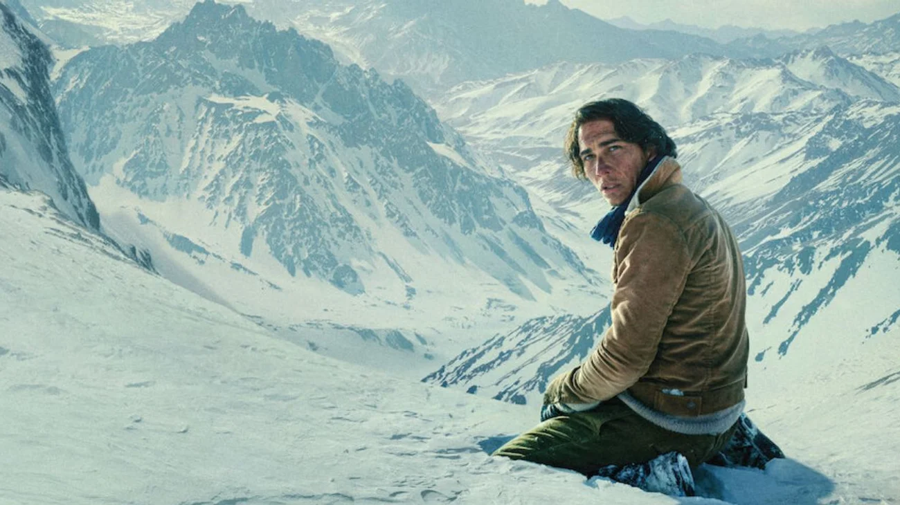 Recibe 'La sociedad de la nieve' premio por turismo en España