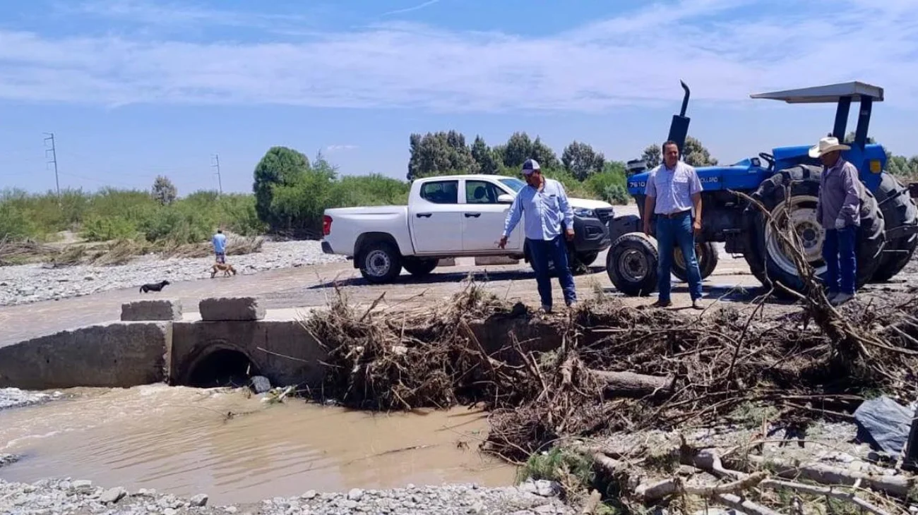 Rehabilitan_acceso_a_ejido_Mesillas_tras_afectaciones_por_lluvias_71c9eff76d