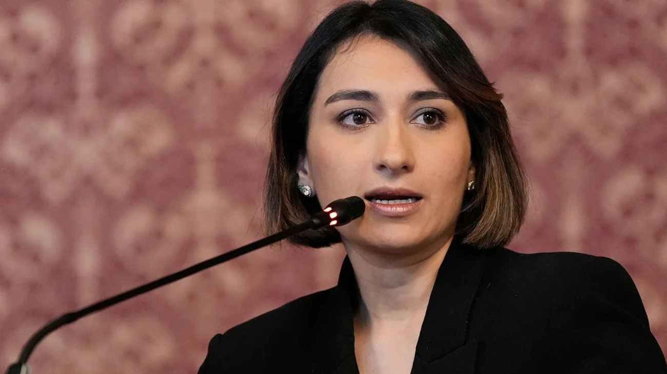 Renuncia_canciller_de_Colombia_por_diferencias_politicas_807e3e44b7