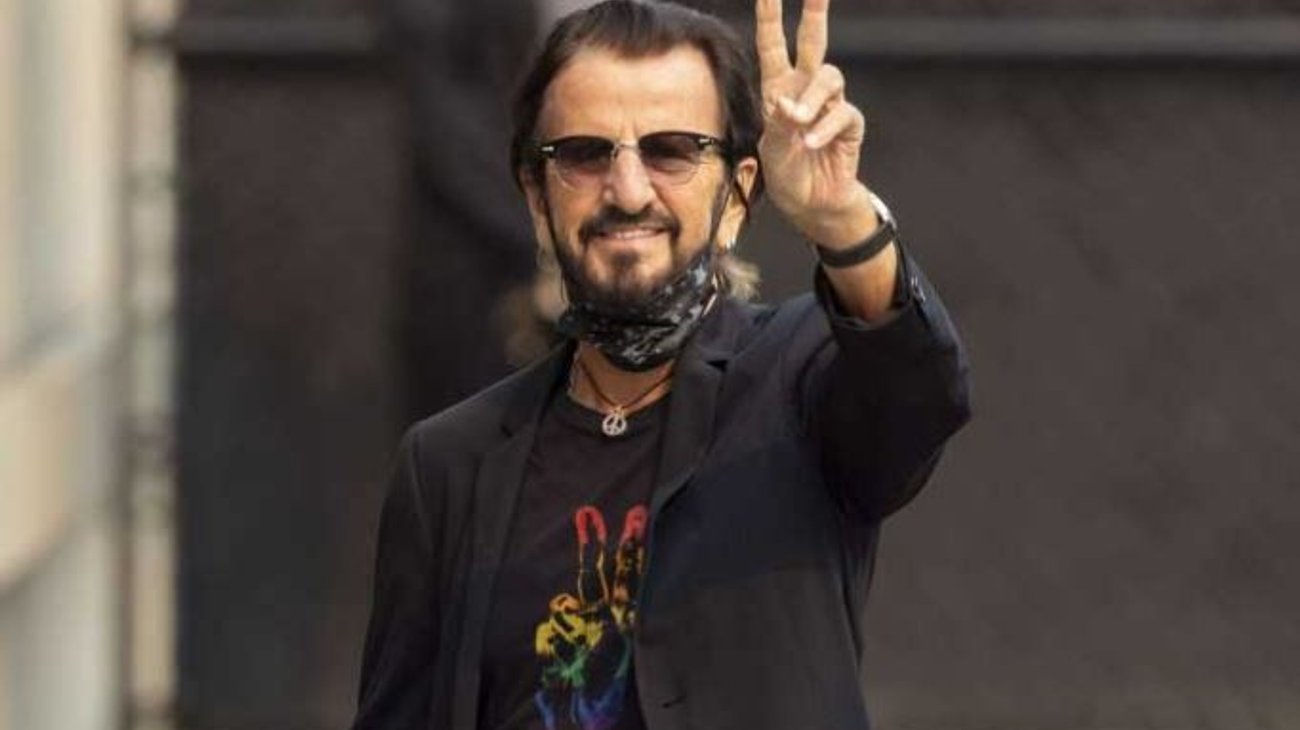 El exBeatle Ringo Starr recibe doctorado honoris causa