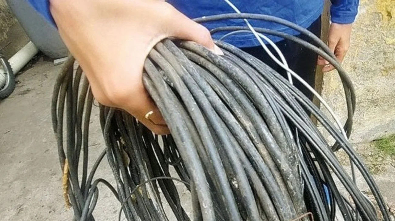 Roban más de 2 mil metros de cable eléctrico en Victoria