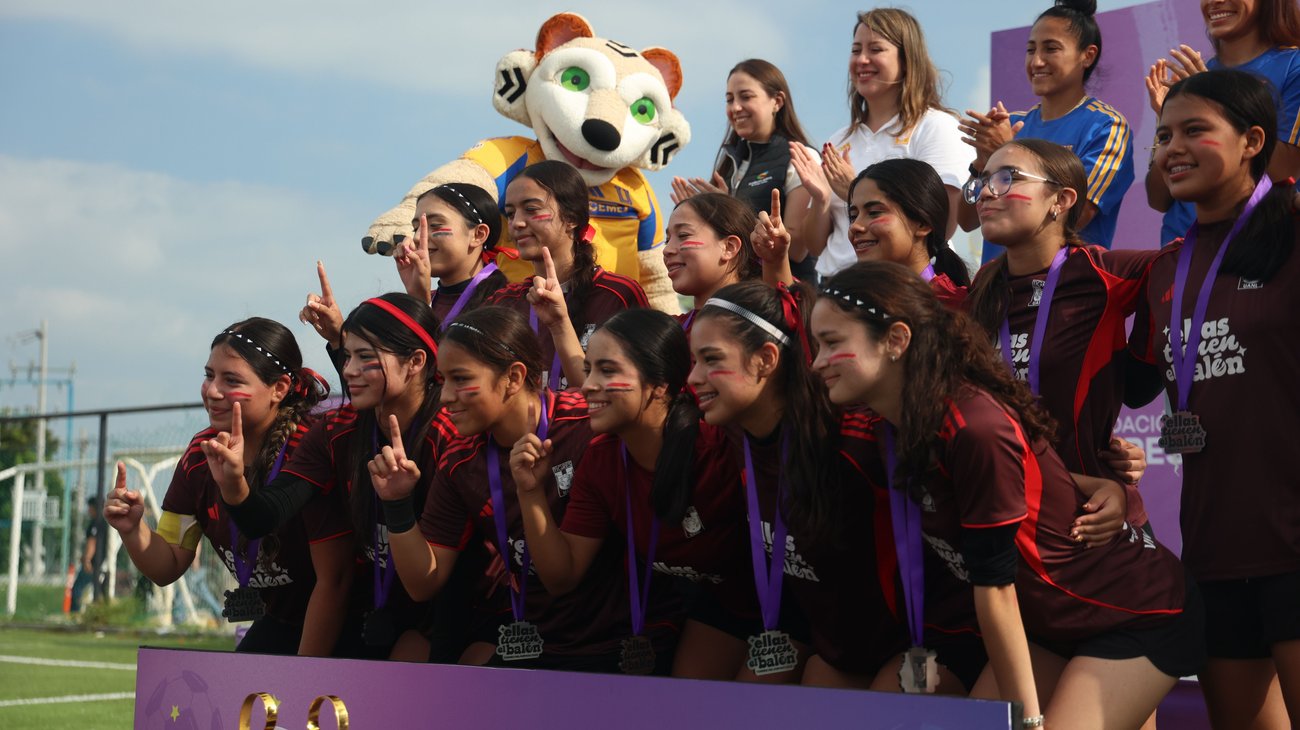 SAVM_0002_011b2c7fc9