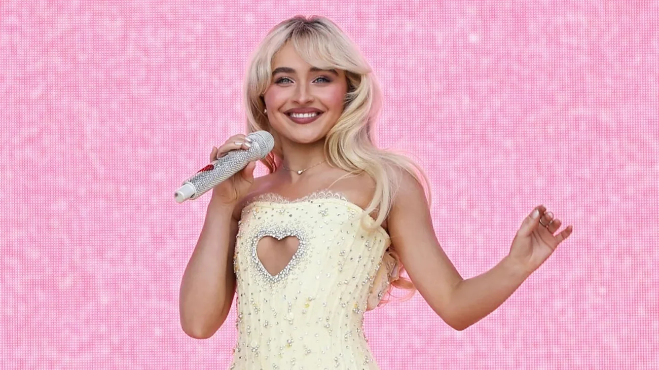 Sabrina_Carpenter_in_stage_659ff57e83