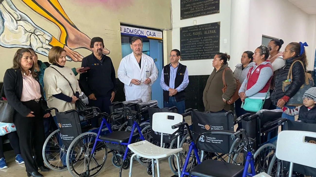 Entrega Club Rotario apoyo ortopédico a personas vulnerables