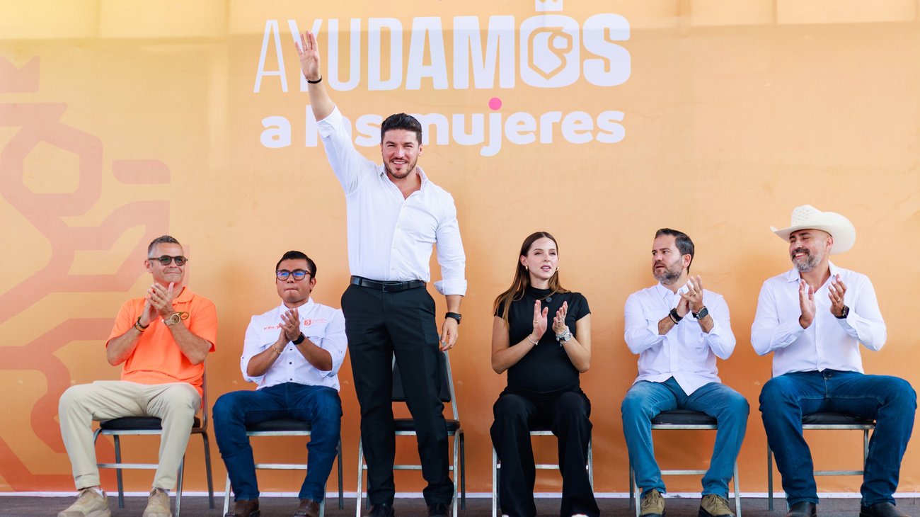 Anuncia Samuel que también dará apoyo económico a tercera edad