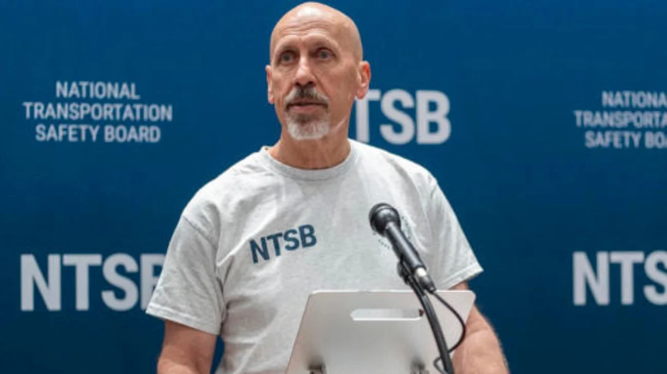 Buque Cuauhtémoc lanzó tres llamadas de asistencia tras zarpar