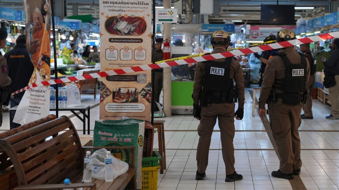 Seis_muertos_en_un_tiroteo_en_un_popular_mercado_de_Bangkok_b6c9d2f1e0
