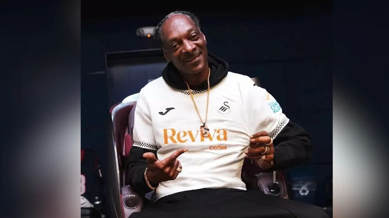 Snoop_Dogg_se_convierte_en_copropietario_del_club_Swansea_City_8ca8c8c6ae