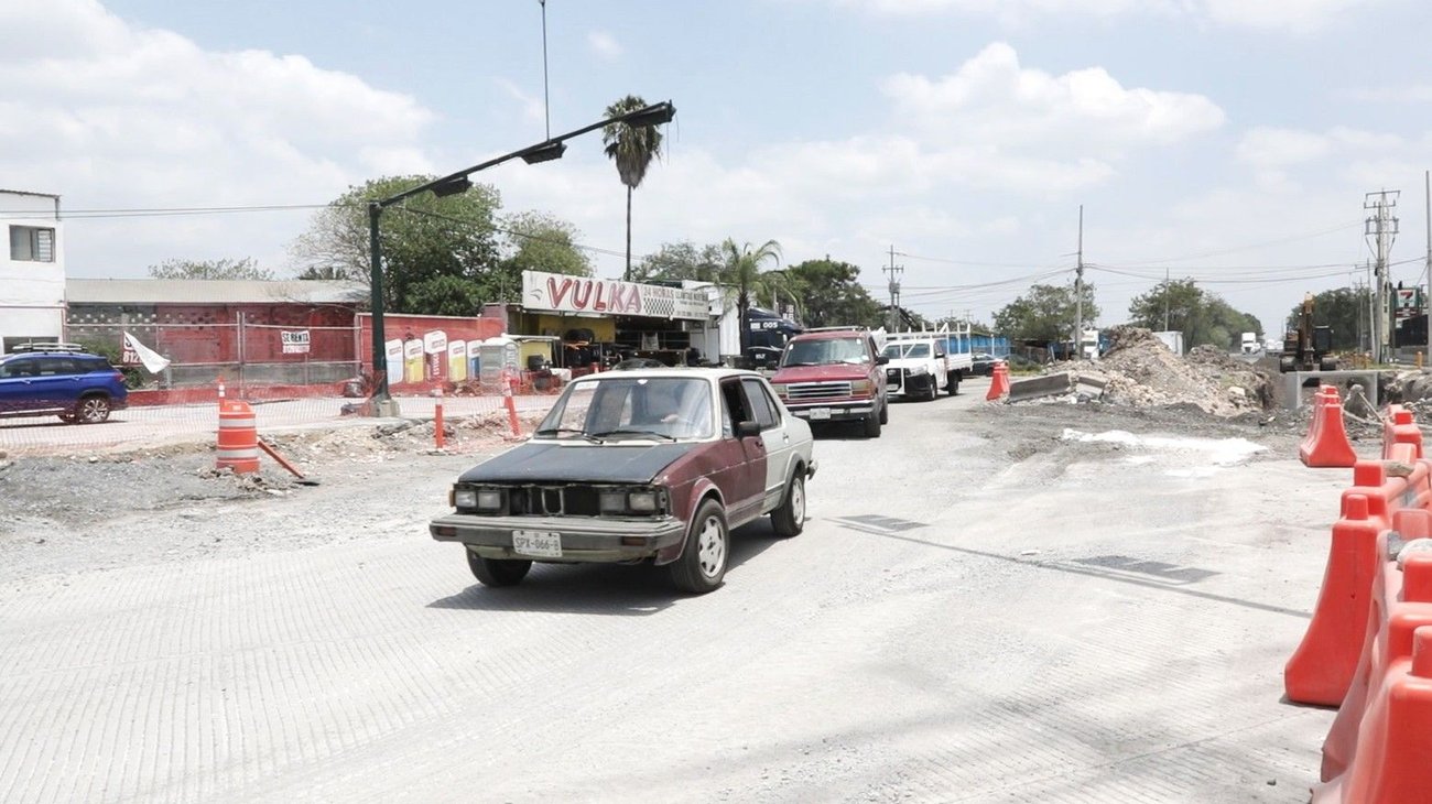 Abren nuevo tramo de la carretera a Colombia en Escobedo