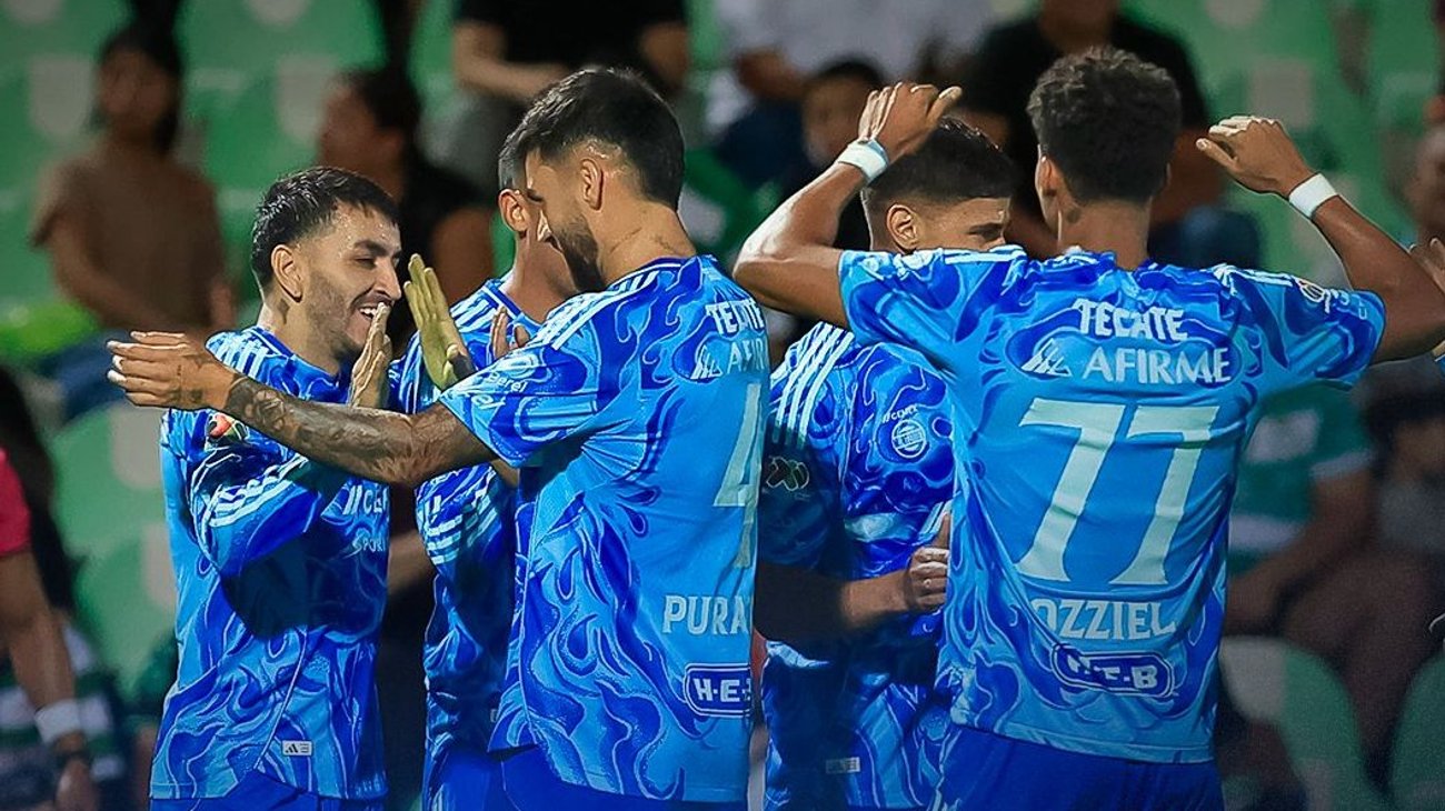 ¡Bajó un Ángel! Correa le da el triunfo a Tigres ante Santos