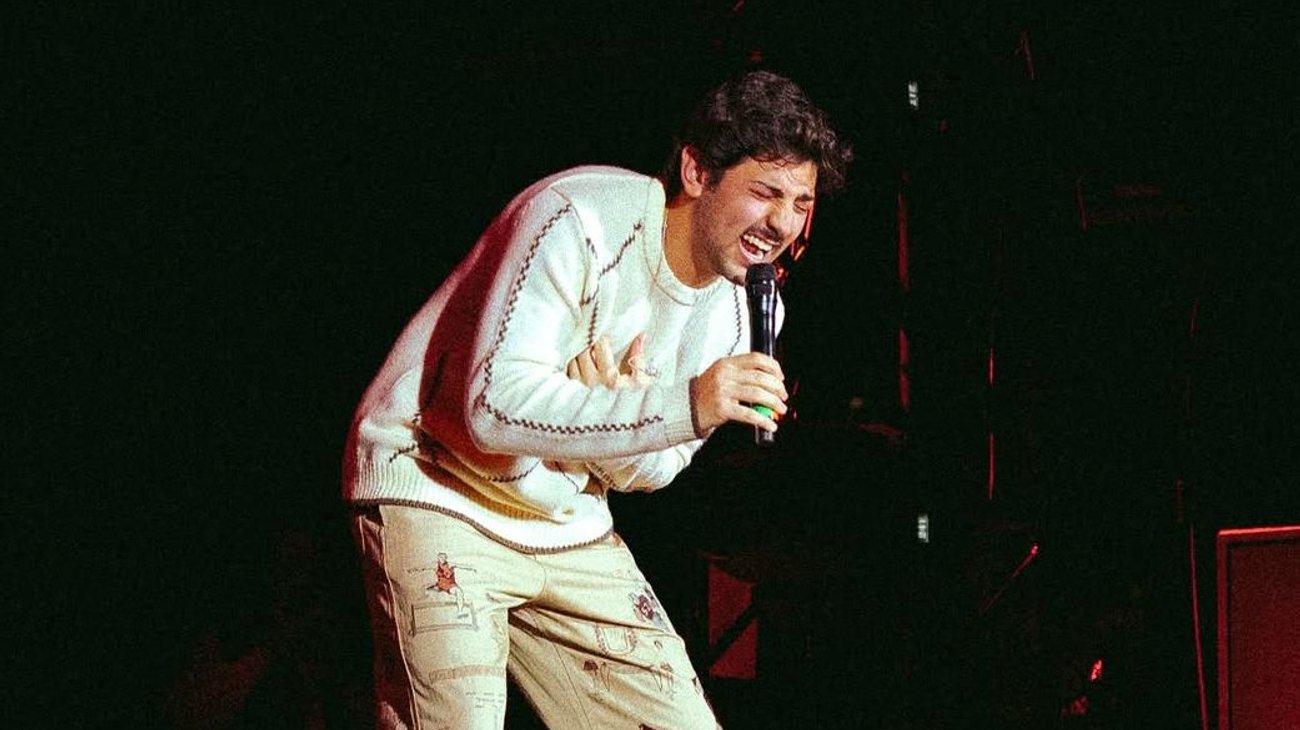 El emergente Tony Mils se presentará en Monterrey por primera vez