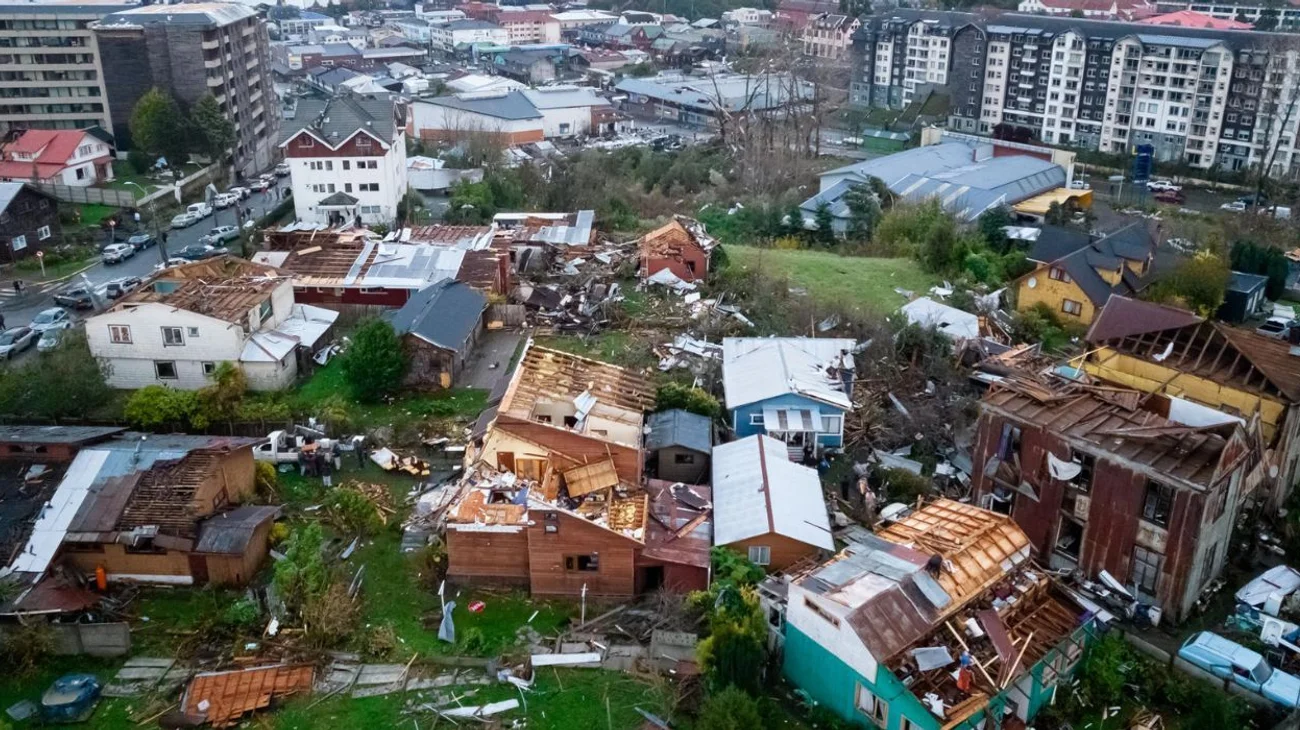 Tornado provoca daños en 250 casas y deja ocho heridos en Chile
