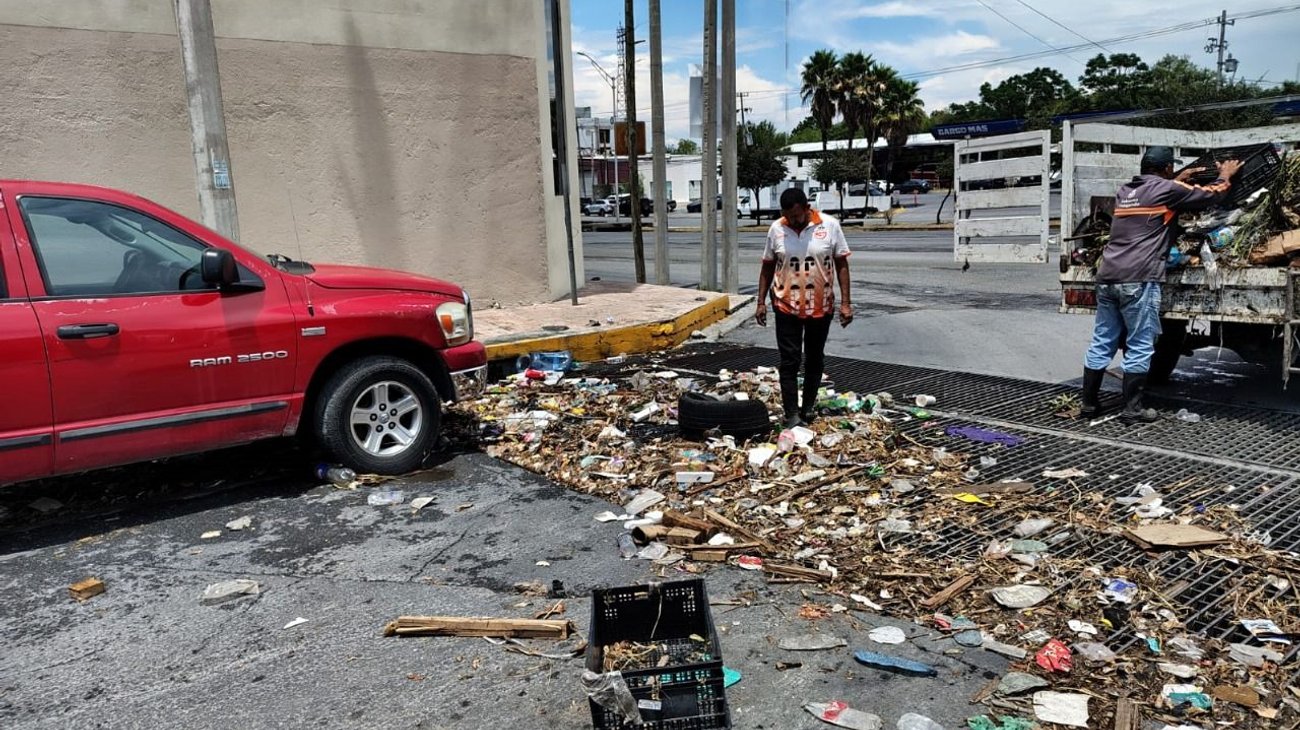 Tras lluvias, retiran 16 toneladas de basura en Guadalupe