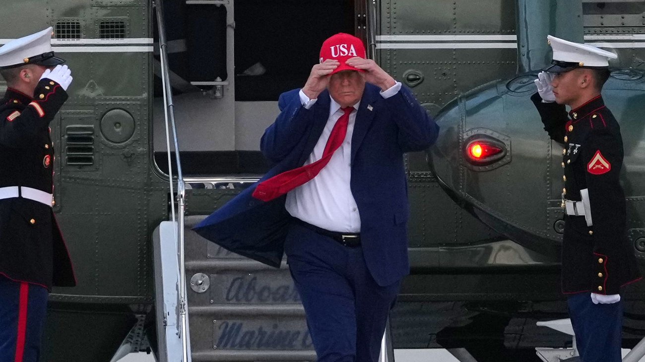 Congresistas critican a Trump por eximir a Rusia de sanciones