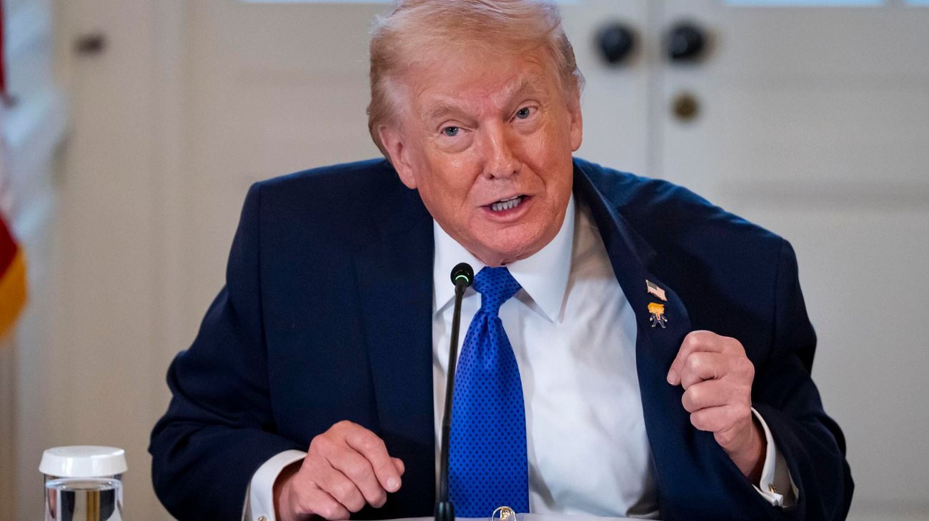 Dice Trump que 'pronto' se verá con representantes venezolanos