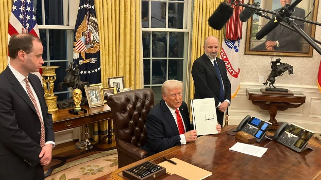 Trump firma aranceles del 25% a importaciones de aluminio y acero