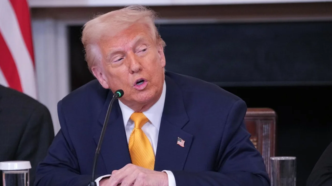 Podría suspender Trump nuevos aranceles adicionales a Canadá